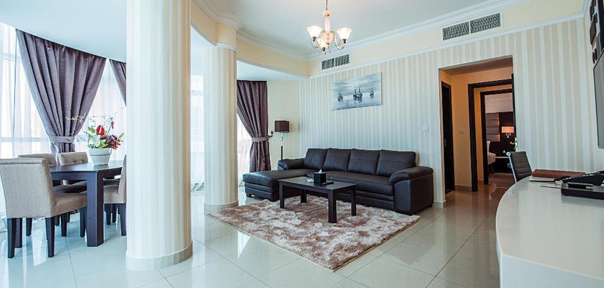 דובאי Sunday Mega Hotel Sheikh Zayed Road Near Difc Formerly Emirates Grand Hotel מראה חיצוני תמונה